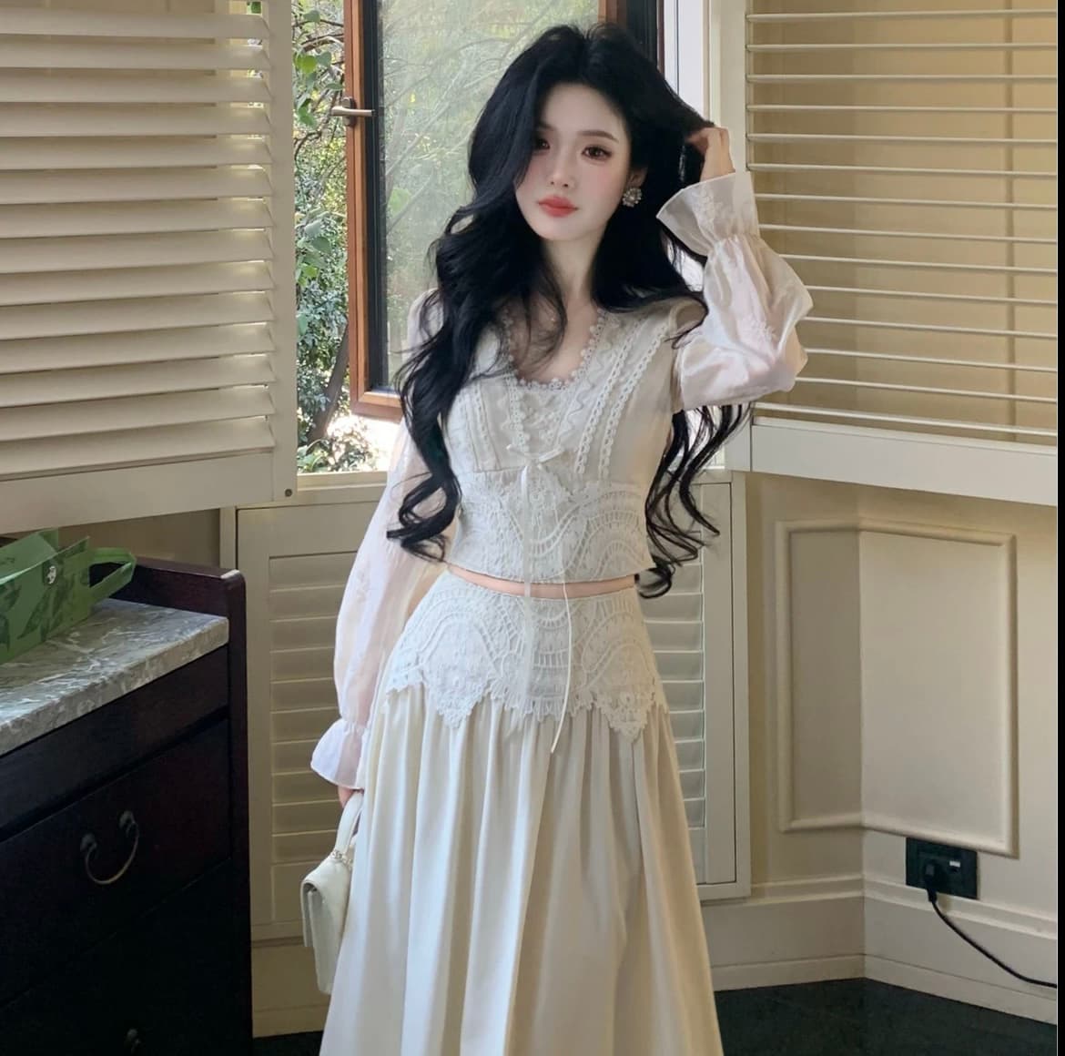 blovelan 꿀 눈꽃 양조 한 프랑스식 품격 광장 칼라 자수 레이스 맨위 큰 진자 한 마디 반 스커트 세트 상세 이미지 3