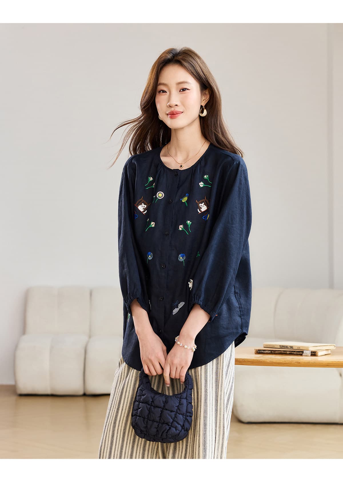 캐주얼 아마 자수 여성 셔츠 2026 봄 가을 새로운 9부 소매 루즈핏 라운드 넥 품격 외국 가스 풀오버 맨위 상세 이미지 16