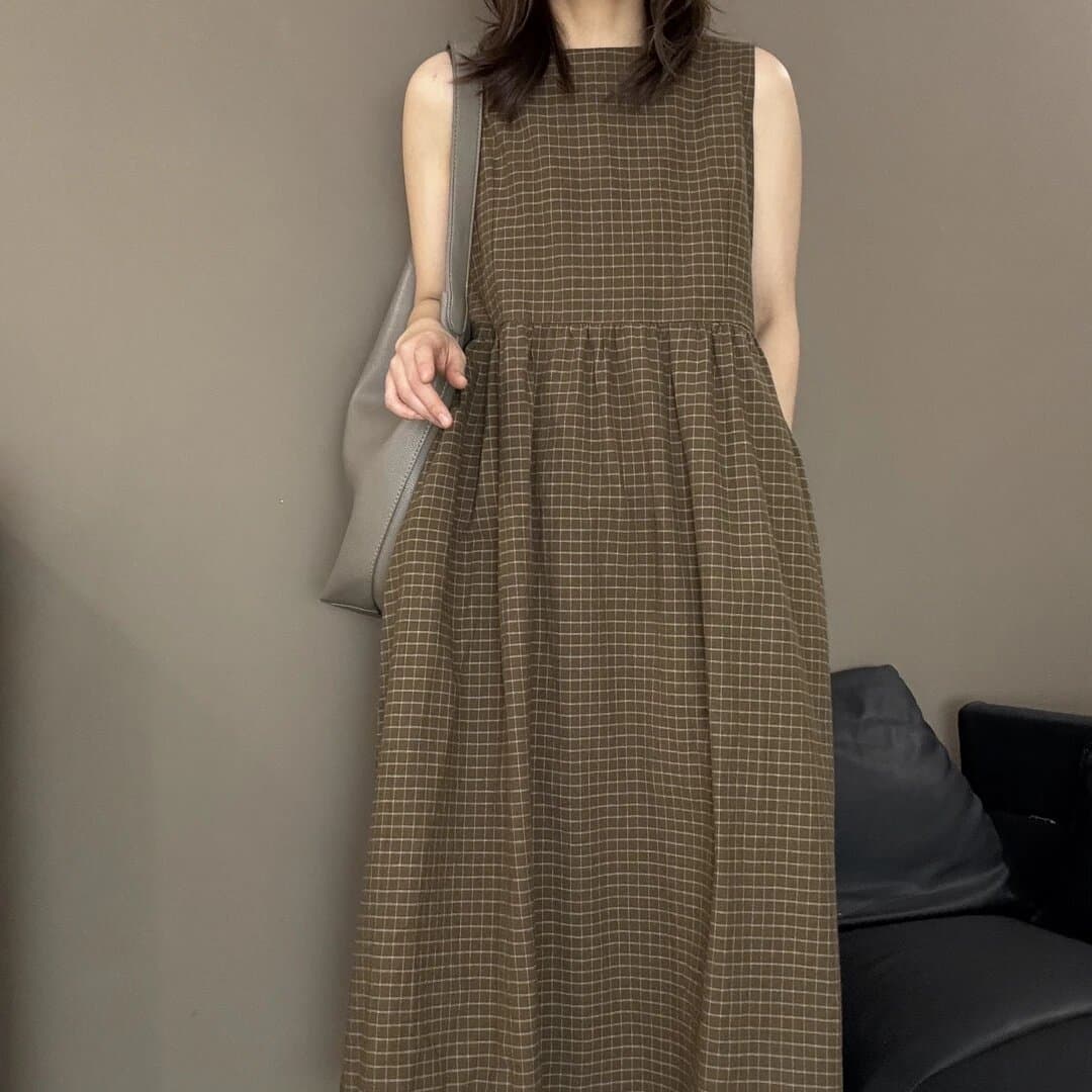 레트로 체크무늬 롱 코트 면 린넨 여성 드레스 2026 여름 단순한 관대 한 슬림해 보이는 조끼 치마 상세 이미지 4