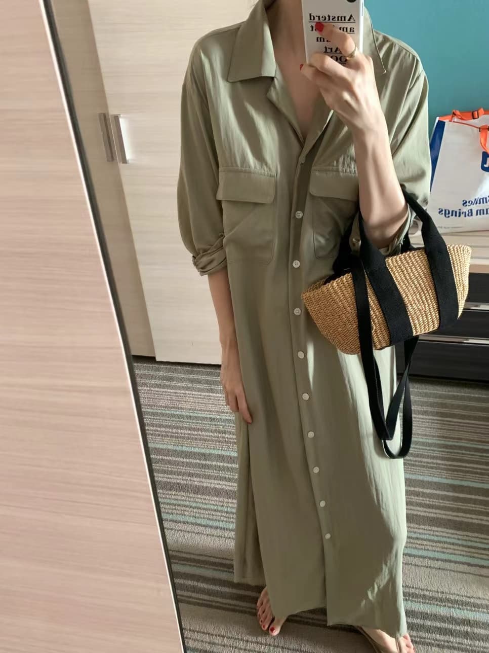 한국 스타일 루즈핏 미니멀리즘 느긋한 바람 더블 주머니 싱글 줄 버튼 긴팔 셔츠 드레스 상세 이미지 15