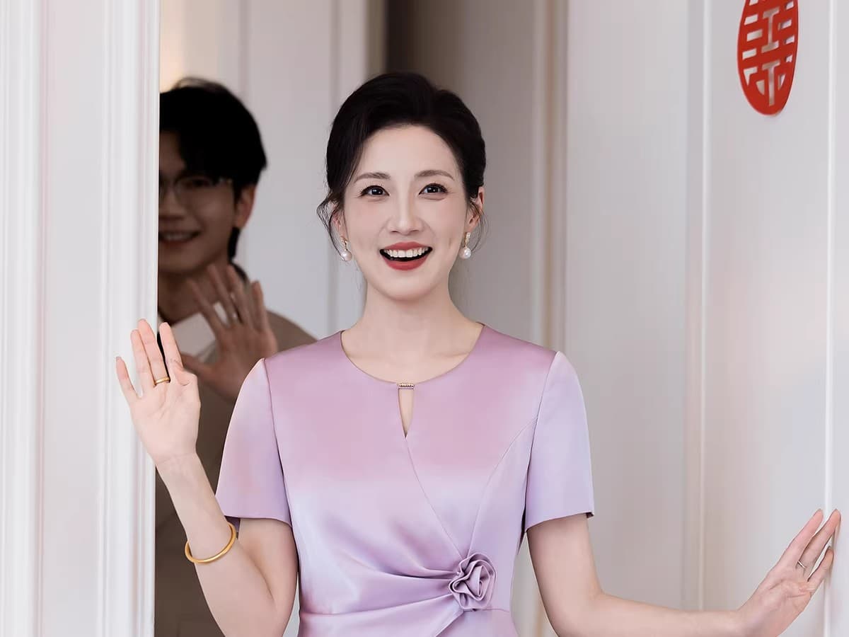 고급 안녕하세요. 시어머니 결혼 연회 로드 중 2026 새로운 영 안녕하세요. 엄마 품격 드레스 상세 이미지 1