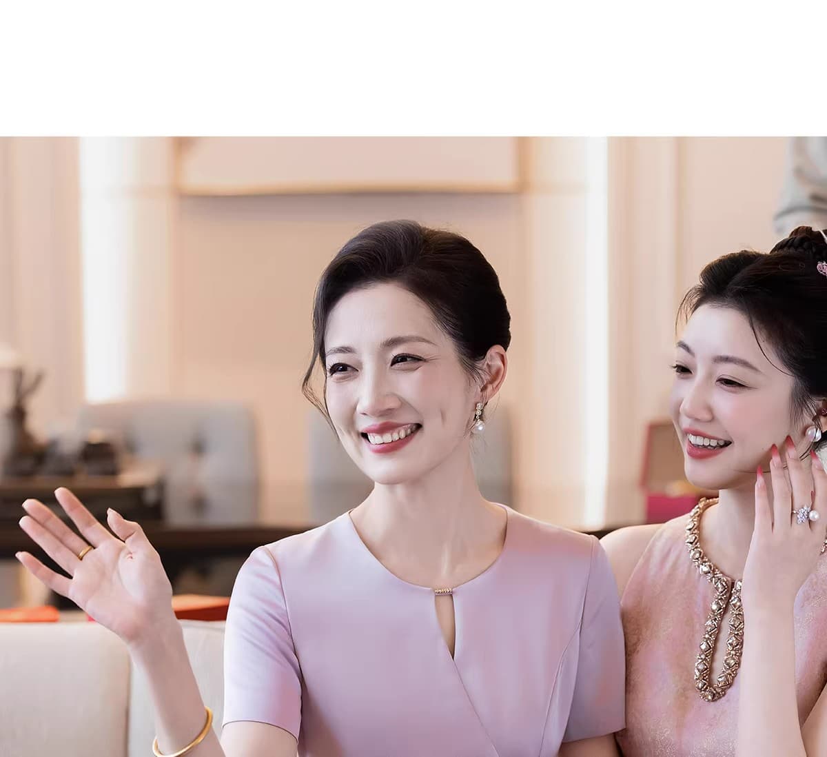 고급 안녕하세요. 시어머니 결혼 연회 로드 중 2026 새로운 영 안녕하세요. 엄마 품격 드레스 상세 이미지 17