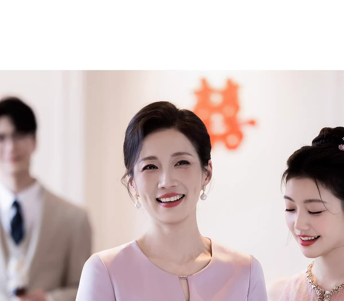 고급 안녕하세요. 시어머니 결혼 연회 로드 중 2026 새로운 영 안녕하세요. 엄마 품격 드레스 상세 이미지 23