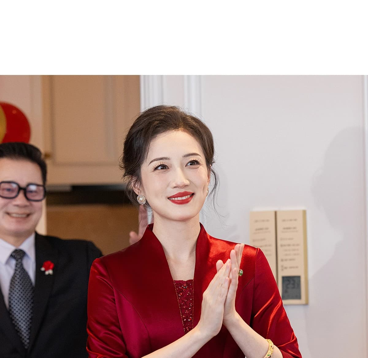 안녕하세요. 시어머니 결혼 연회 로드 중 2026 새로운 결혼 고급 엄마 토스트 예복 치파오 여성 드레스 상세 이미지 24