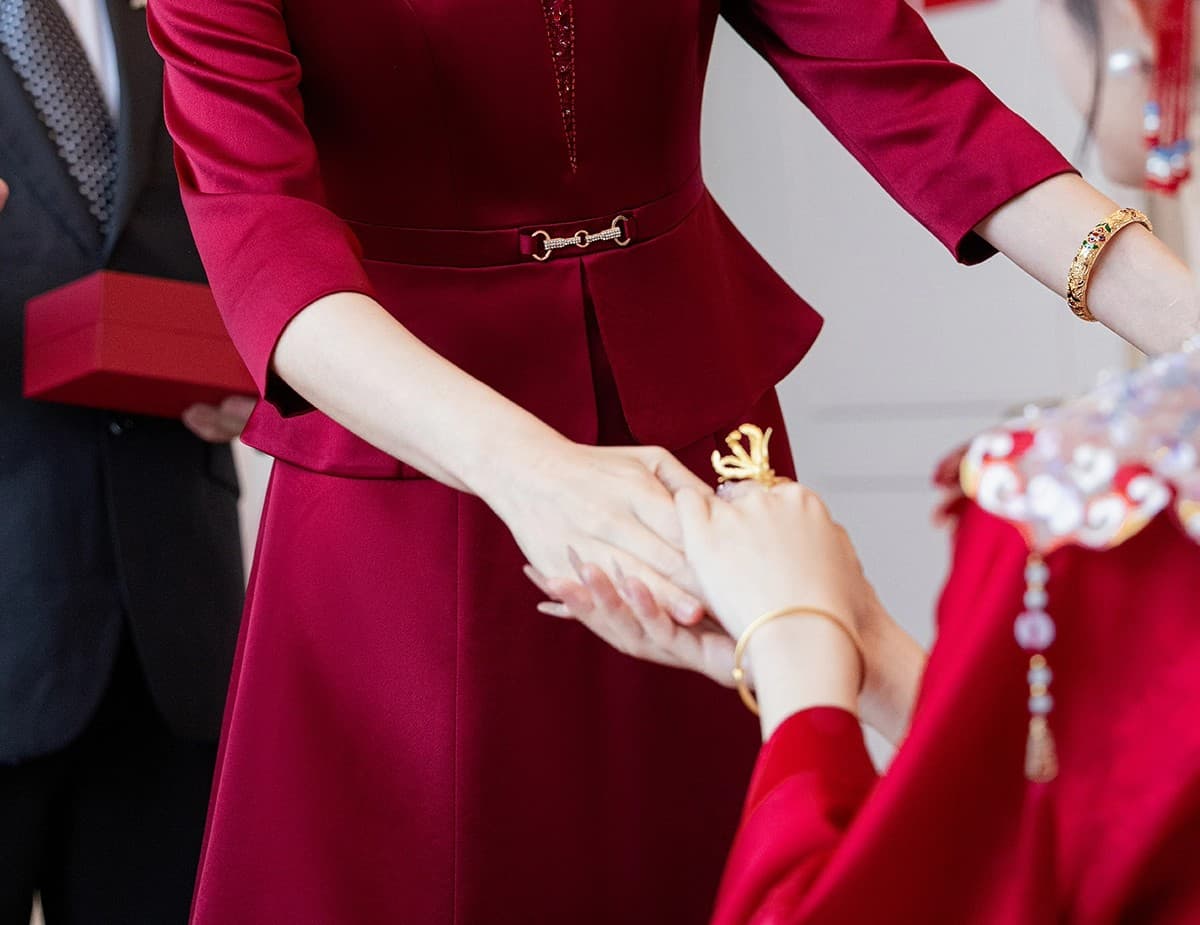 안녕하세요. 시어머니 결혼 연회 로드 중 2026 새로운 결혼 고급 엄마 토스트 예복 치파오 여성 드레스 상세 이미지 29