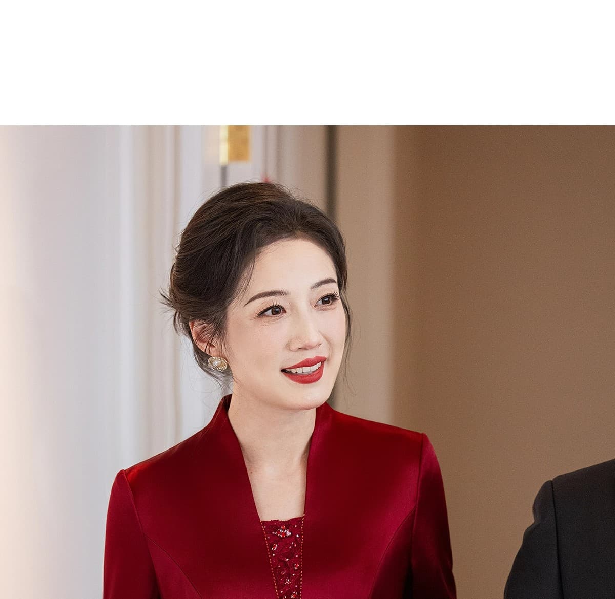 안녕하세요. 시어머니 결혼 연회 로드 중 2026 새로운 결혼 고급 엄마 토스트 예복 치파오 여성 드레스 상세 이미지 32