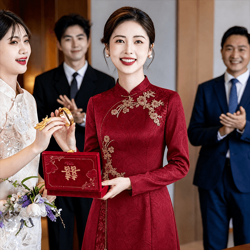 와인 레드 안녕하세요. 시어머니 결혼 연회 로드 중 2026 새로운 엄마 결혼 예복 보통 웨어러블 새로운 중식 결혼식 치파오 이미지 3