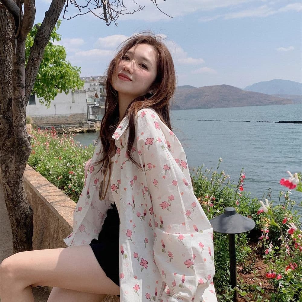 달콤함 꽃무늬 POLO 칼라 여성 셔츠 봄 여름 얇은 스타일 자외선 차단 루즈핏 다용도 오픈 가디건 부드러운 품격 작은 대중 맨위 이미지 2