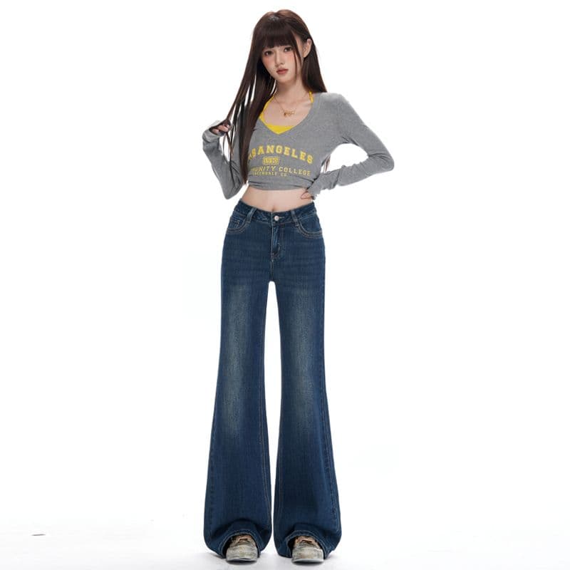 실사 아니요 막대기 다리 호스 슈 바지 부츠컷 청바지 여성 가을 2026 새로운 하이웨이스트 슬림해 보이는 이미지 4