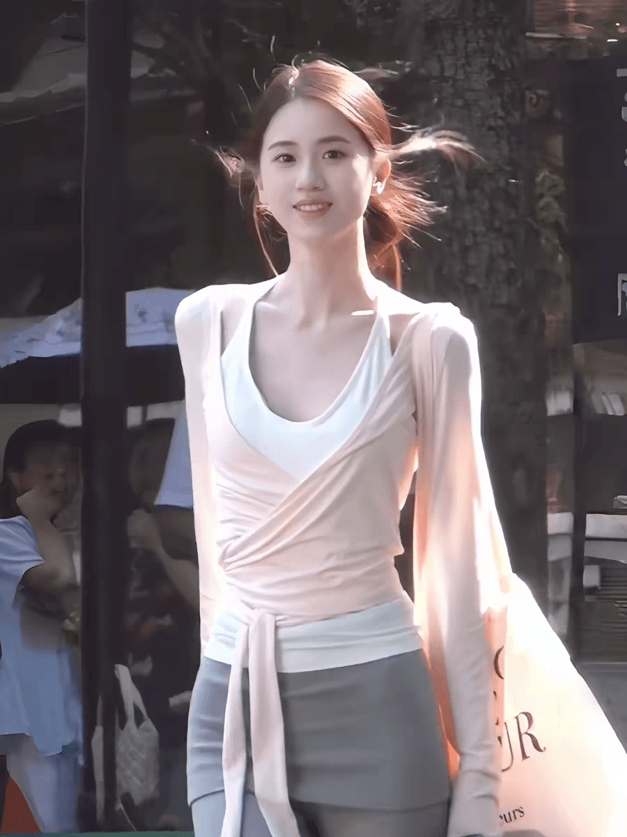 한 부서 핑크색 행침 목 V넥 긴팔 티셔츠 여성 여름 디자인 센스 스트랩 허리 수축 블라우스 자이언트 잘 생긴 순수한 욕망 맨위 상세 이미지 4