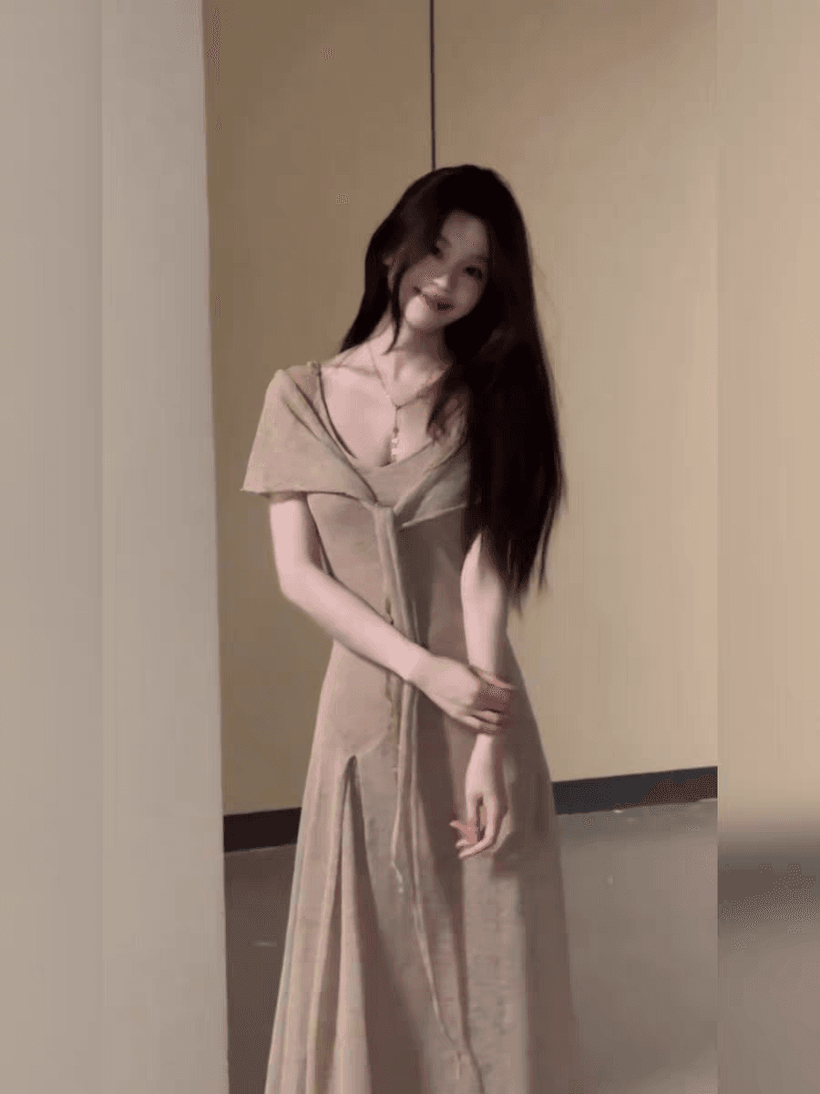titi 작은 자매 모래 회화 산책 슬립 드레스 여름 부드러운 느슨함 오트밀 색상 얇은 스타일 니트 롱 스커트 상세 이미지 3
