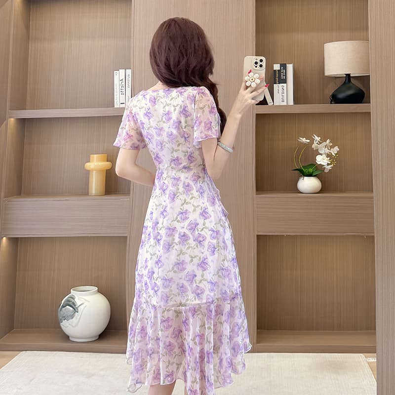 프랑스식 광장 칼라 꽃무늬 드레스 2026 년 여름 새로운 여성 의류 허리 수축 한 마디 프릴 반팔 중간 길이 스커트 이미지 5