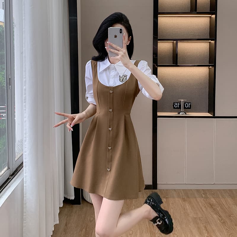 2026 년 아메리칸 페이크 레이어드 셔츠 칼라 패치워크 허리 수축 슬림해 보이는 패션 연령 감소 표지 배 작은 키 드레스 이미지 4