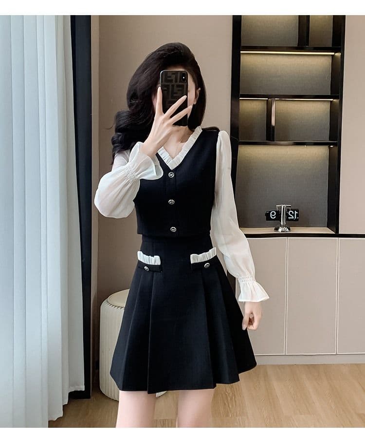 작은 키 여성 드레스 가을 새로운 V넥 레트로 허리 수축 슬림해 보이는 품격 페이크 레이어드 고급 센스 작은 검은 드레스 상세 이미지 8
