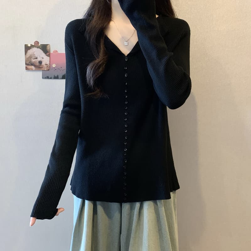 실사 통통한 여동생 가을 의상 빅 사이즈 여성 의류 새로운 싱글 줄 버튼 디자인 센스 풀오버 니트 스웨터 슬림해 보이는 루즈핏 맨위 이미지 5