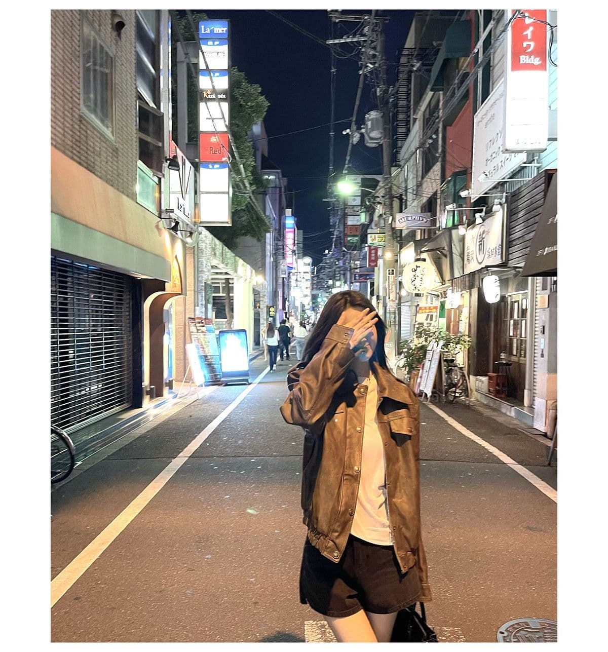 블랙 회색 하이웨이스트 루즈핏 한 마디 루즈핏 캐주얼 다용도 디스플레이 다리 길이 표지 고기 슬림해 보이는 트임 넓은 다리 데님 반바지 상세 이미지 18