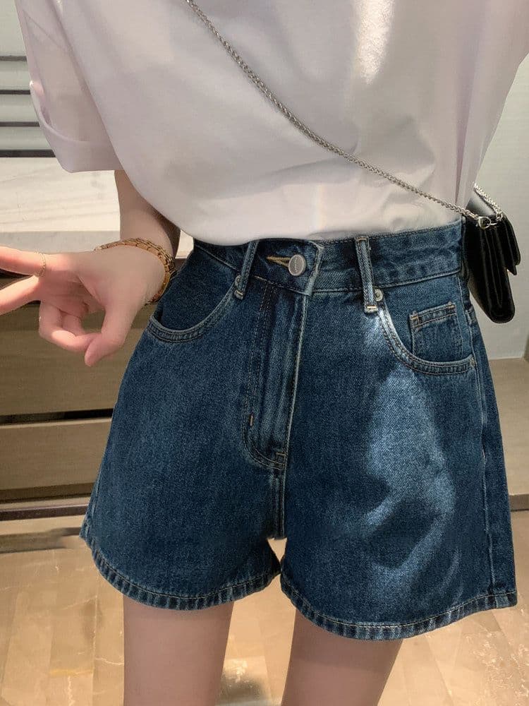 진한 파란색 데님 반바지 여성 2026 여름 새로운 루즈핏 와이드 레그 팬츠 하이웨이스트 얇은 스타일 레트로 블루 한 마디 핫 바지 상세 이미지 5