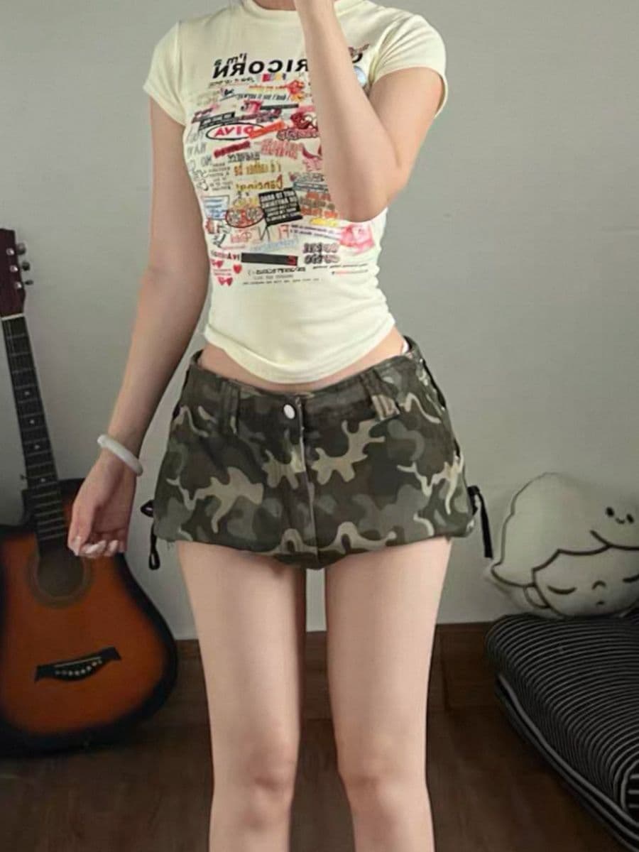 아메리칸 핫걸 바람 측면 레이스업 카모플라주 미니 스커트 여성 로우 웨이스트 워크웨어 슬림해 보이는 노출 방지 타이트 스커트 데님 반신 스커트