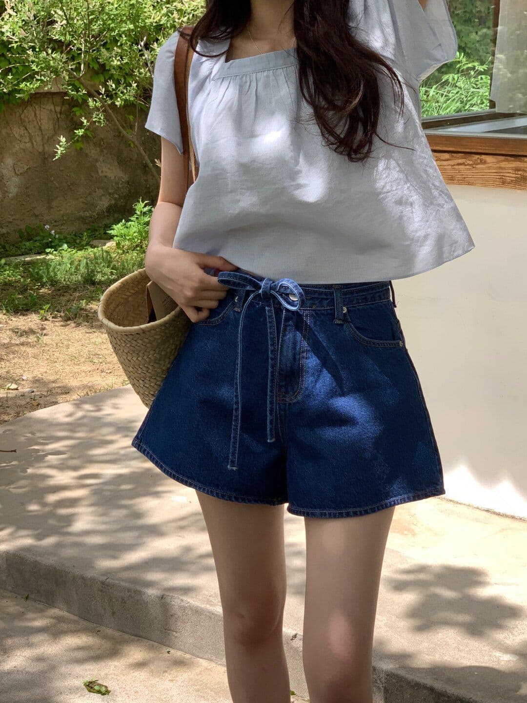 2026 년 여름 새로운 한 부서 chic 패션 다용도 디스플레이 다리 길이 하이웨이스트 넓은 다리 한 마디 레이스업 데님 반바지 상세 이미지 12