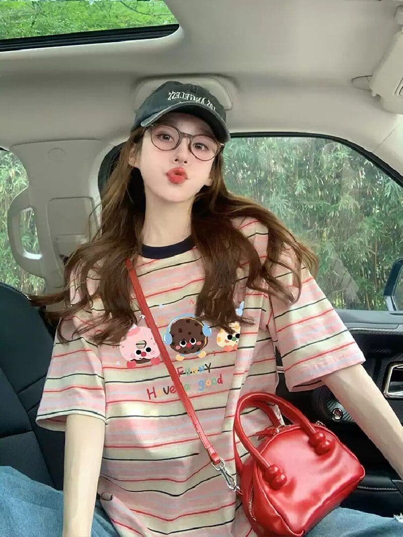 출산 착용 스트라이프 반팔 티셔츠 2026 새로운 여름 아메리칸 재미있는 만화 프린트 디자인 센스 루즈핏 맨위 상세 이미지 3