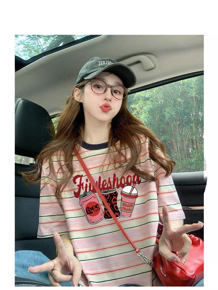 출산 착용 스트라이프 반팔 티셔츠 2026 새로운 여름 아메리칸 재미있는 만화 프린트 디자인 센스 루즈핏 맨위 상세 이미지 4