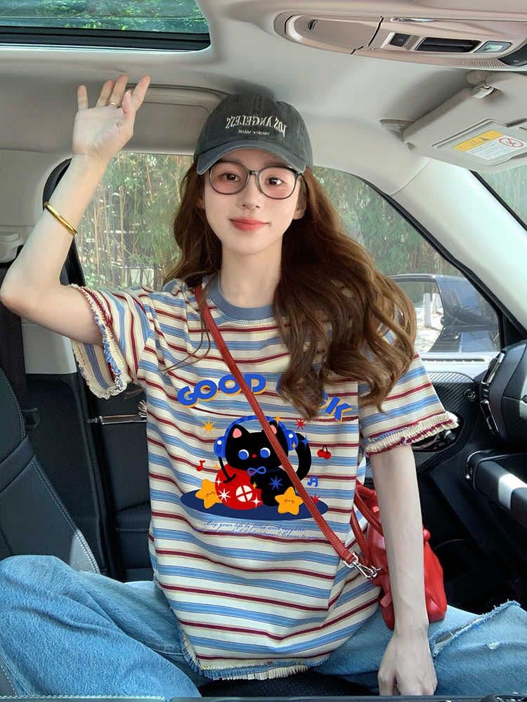 인터넷 유명인 폭발 아메리칸 배색 스트라이프 반팔 티셔츠 2026 새로운 여름 만화 중간 길이 출산 착용 맨위 상세 이미지 4