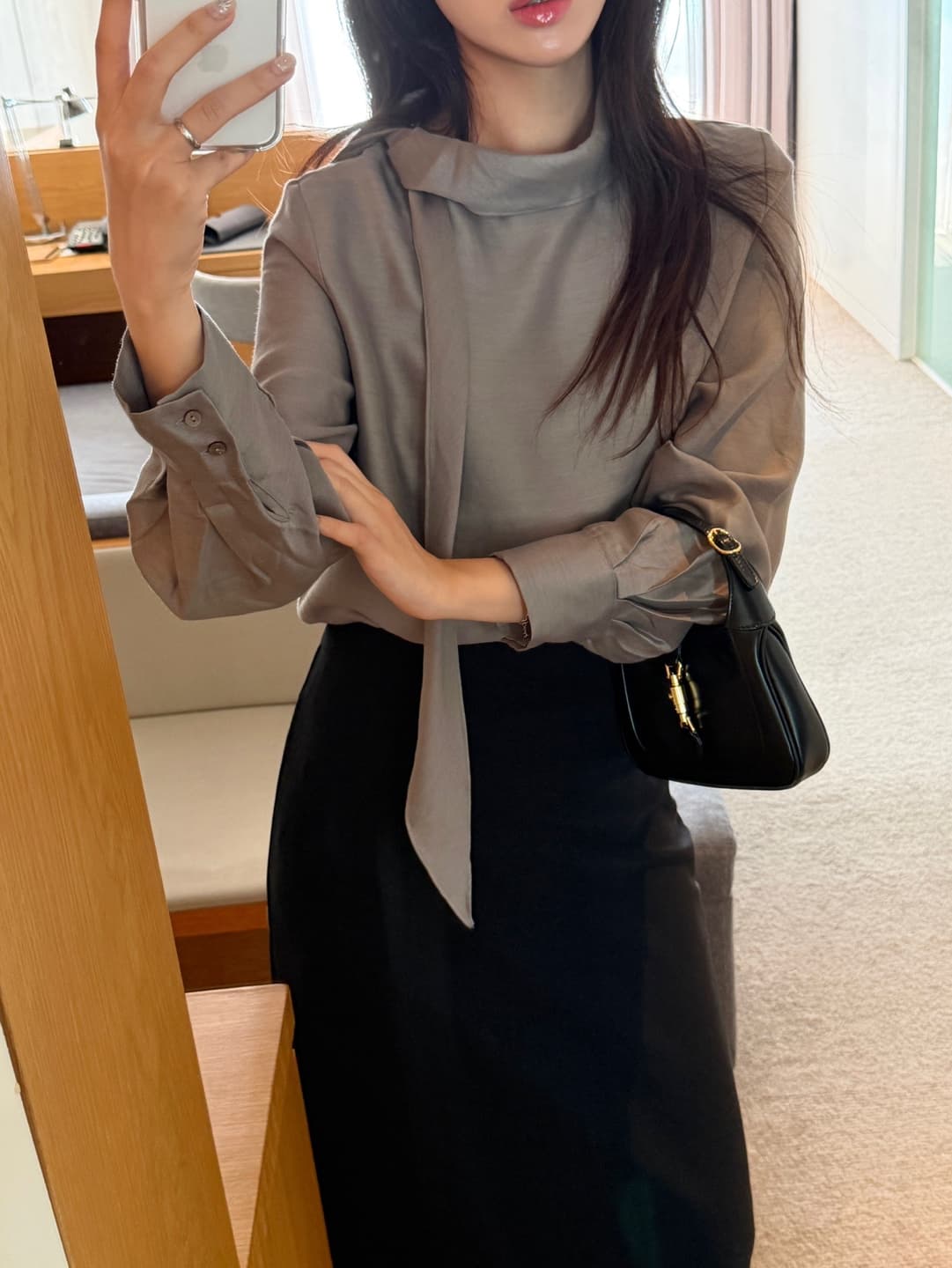 리본 여성 셔츠 디자인 센스 작은 대중 빛 요리 한 행침 목 부서 목 흔들다 칼라 프랑스식 품격 고급 센스 루즈핏 맨위 상세 이미지 8