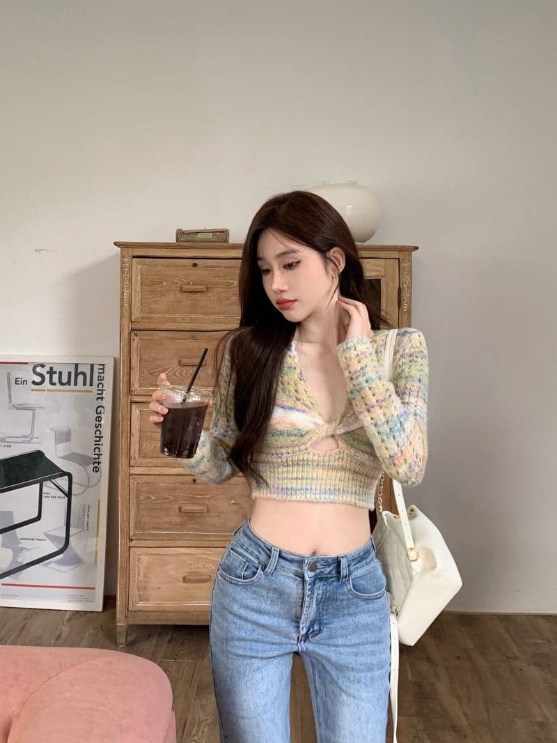 모네 정원 디자인 센스 비틀림 홀로우 아웃 니트 스웨터 V넥 쇼트 스타일 하이웨이스트 긴팔 달콤한 핫걸 맨위 상세 이미지 16