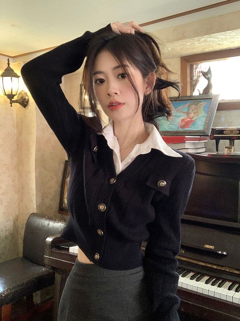 페이크 레이어드 쇼트 스타일 니트 스웨터 여성 2026 새로운 POLO 칼라 몸매 가꾸기 디자인 센스 작은 대중 오픈 가디건 맨위 상세 이미지 3