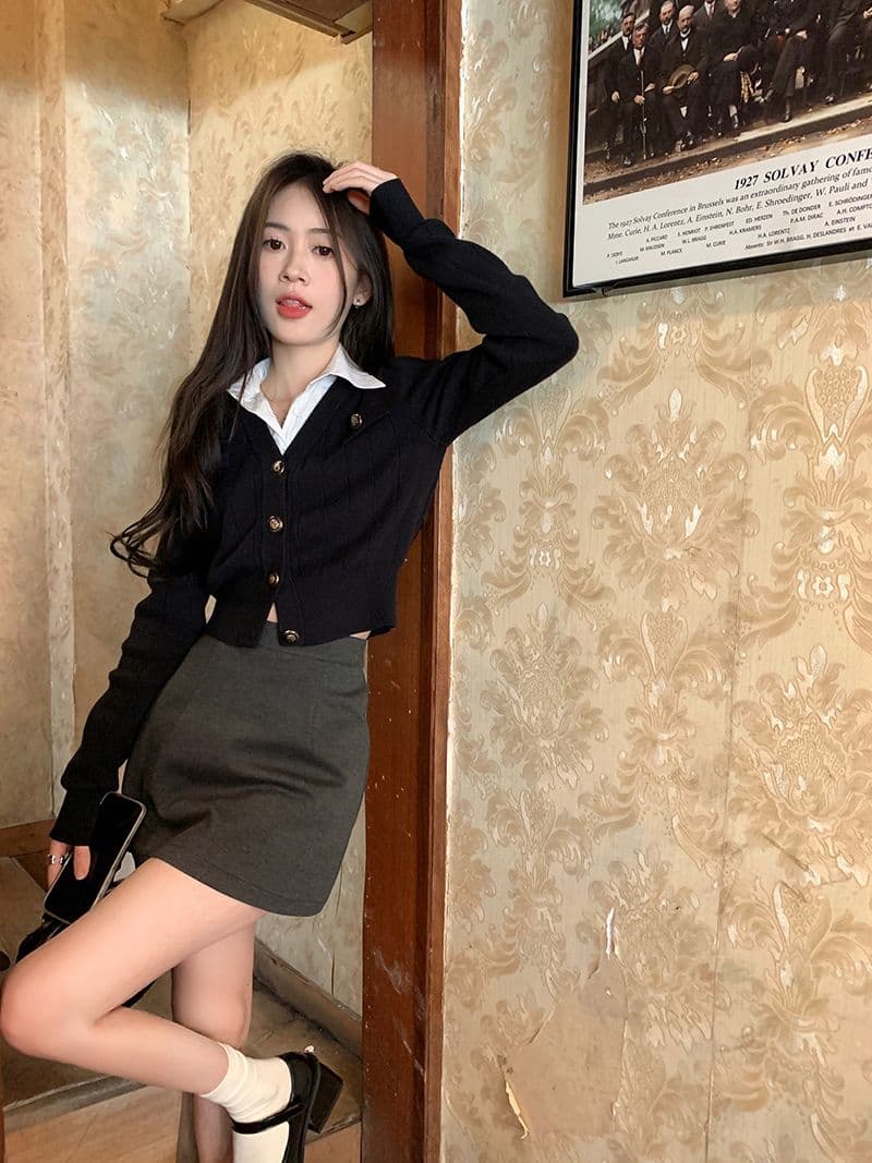 페이크 레이어드 쇼트 스타일 니트 스웨터 여성 2026 새로운 POLO 칼라 몸매 가꾸기 디자인 센스 작은 대중 오픈 가디건 맨위 상세 이미지 9