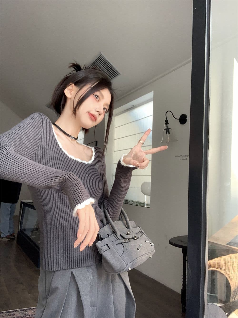 프랑스식 작은 샤넬 스타일 라운드 넥 레트로 품격 배색 몸매 가꾸기 만나는 맨위 쇼트 스타일 인사이드 가져 가라. 니트 상세 이미지 23