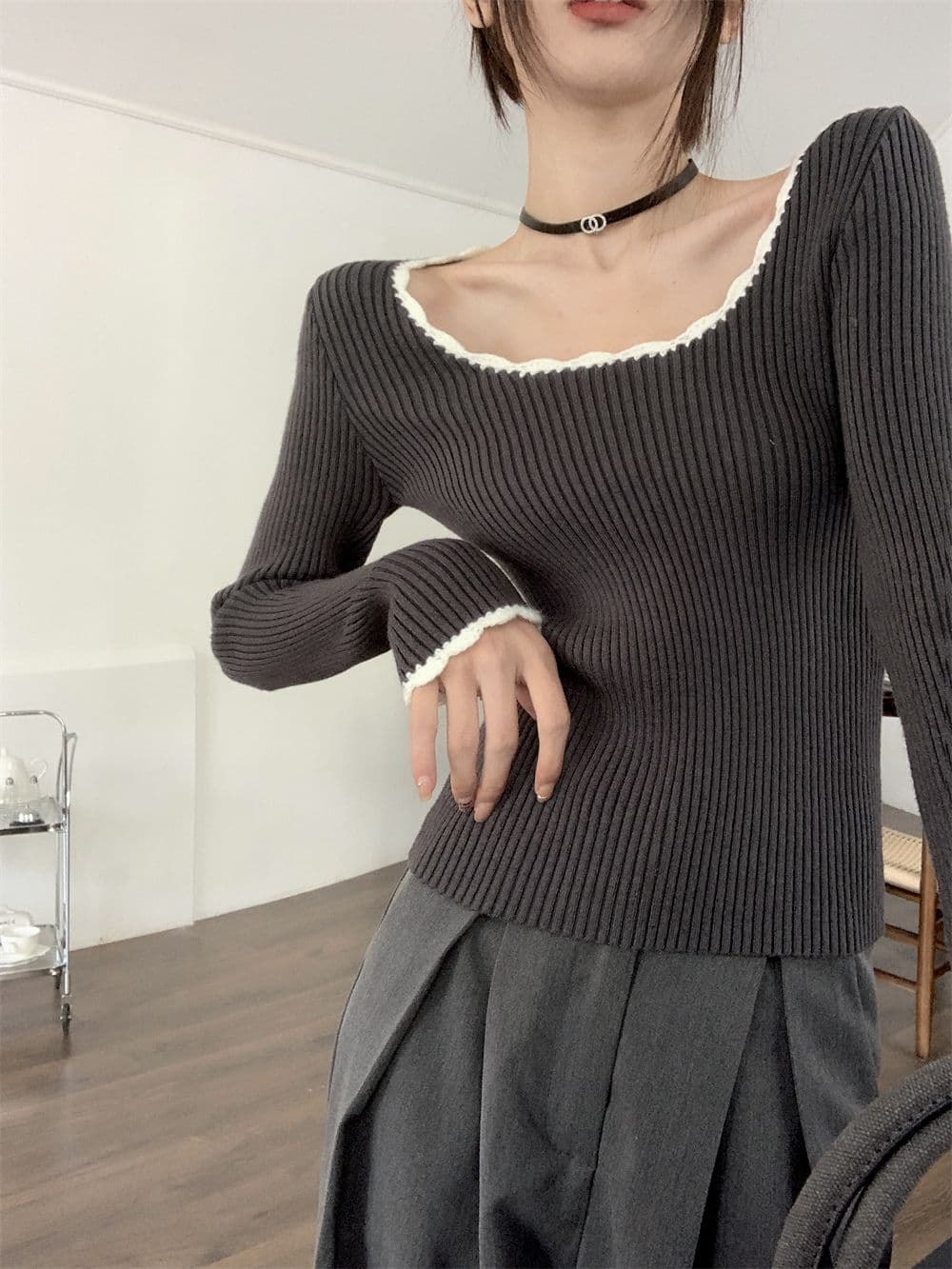 프랑스식 작은 샤넬 스타일 라운드 넥 레트로 품격 배색 몸매 가꾸기 만나는 맨위 쇼트 스타일 인사이드 가져 가라. 니트 상세 이미지 29