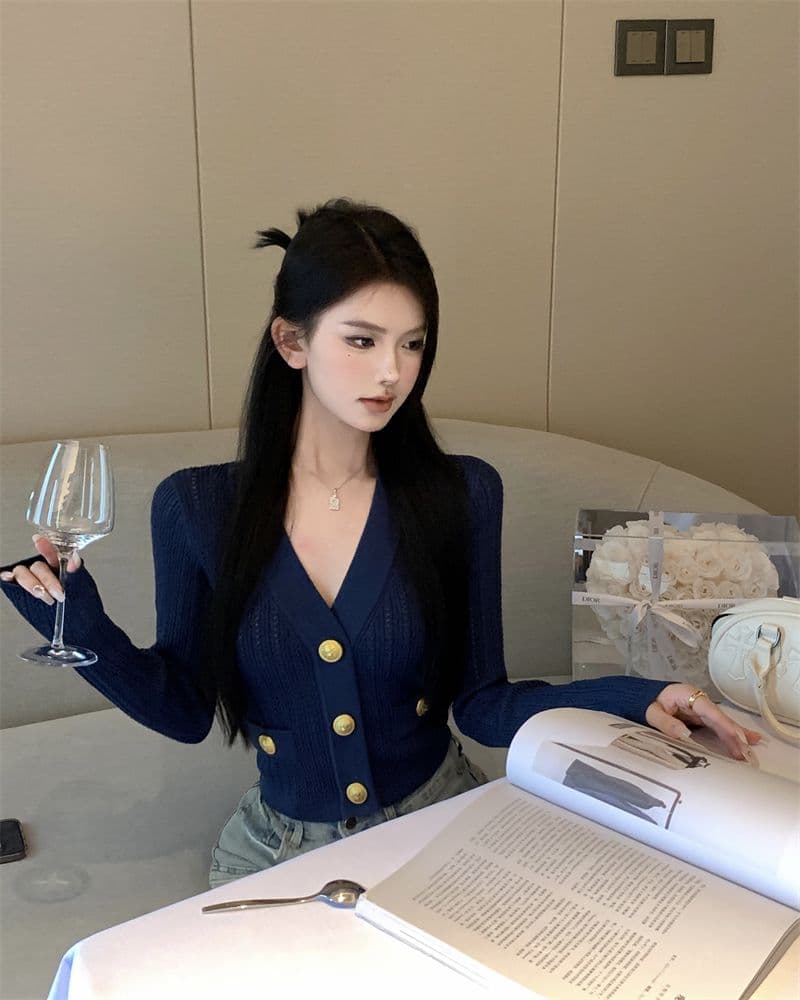 파란색 긴팔 V넥 니트 스웨터 여성 가을 빛 요리 한 프랑스식 품격 몸매 가꾸기 쇼트 스타일 오픈 가디건 맨위 상세 이미지 15