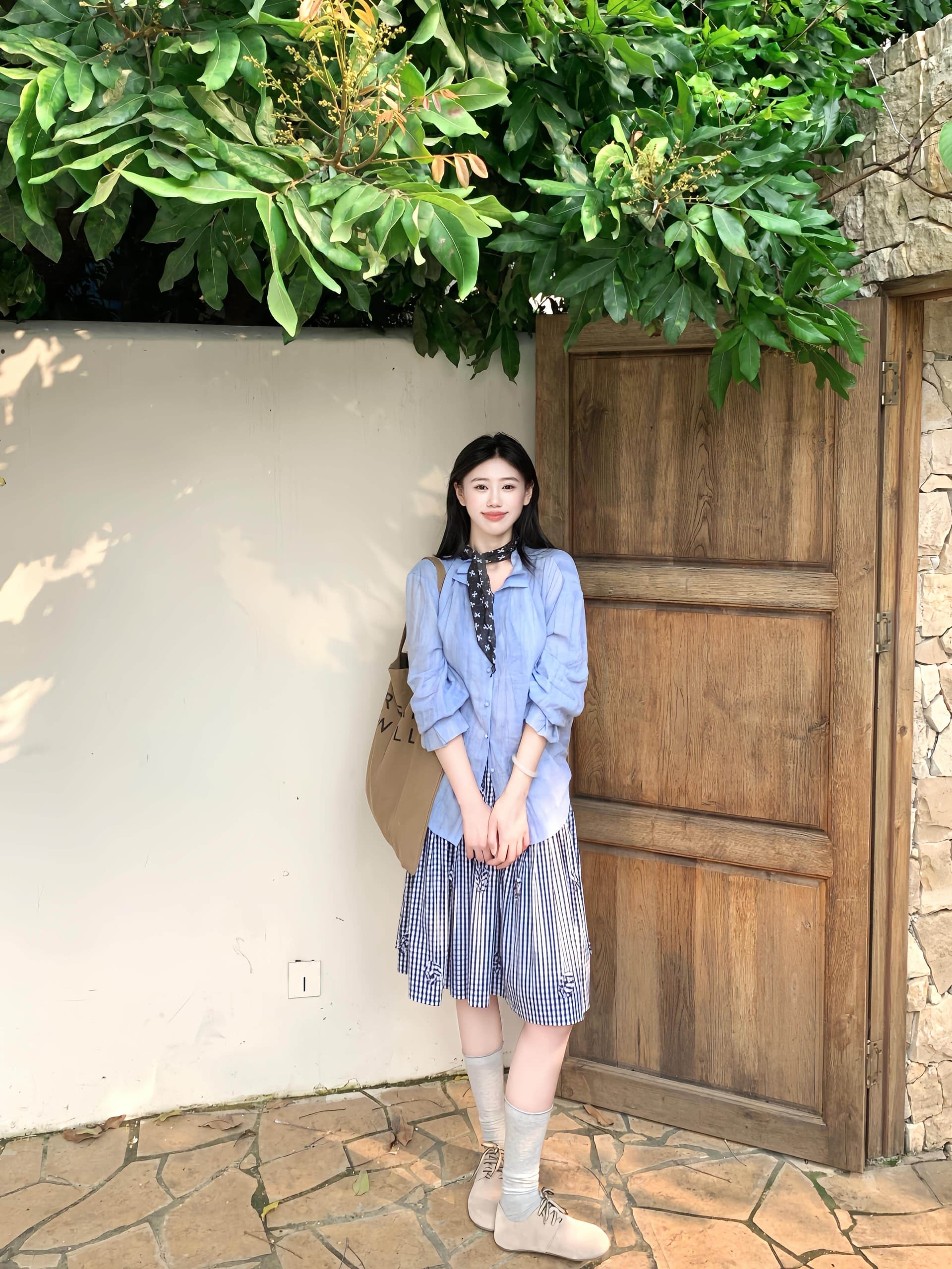 iszizii 3 차원 꽃 miu 부서 블루 화이트 체크무늬 중간 스커트 여성 여름 표지 넓적 다리 다용도 한 마디 반신 미니 스커트 상세 이미지 3