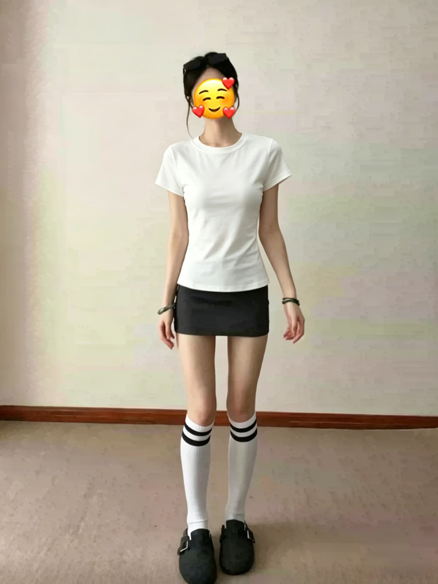 화이트 라운드 넥 반팔 티셔츠 여성 여름 몸매 가꾸기 익스트림 제인 슬림해 보이는 캐주얼 기초 섹션 인사이드 가져 가라. 만나는 맨위 상세 이미지 5