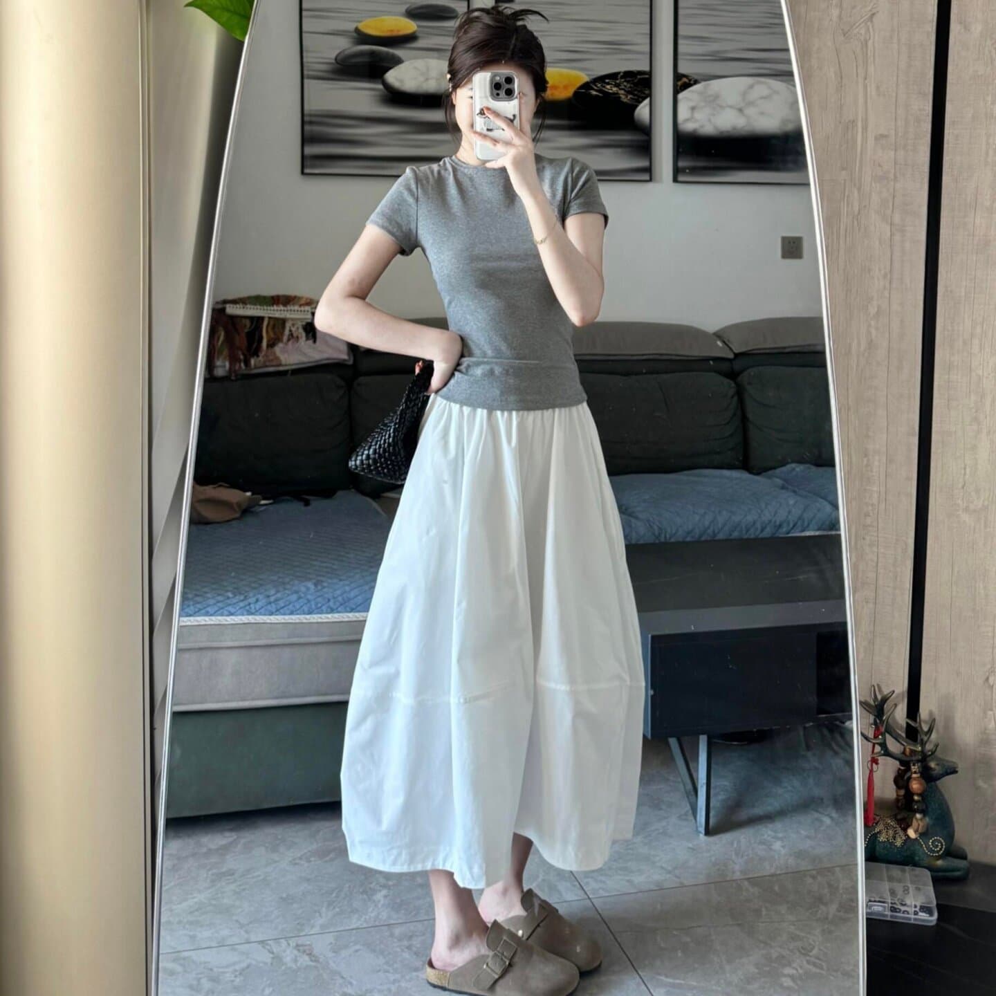 한 부서 느슨함 센스 캐주얼 스포츠 슈트 여성 여름 미니멀리즘 몸매 가꾸기 반팔 티셔츠 한 마디 반신 롱 스커트 투피스 세트 이미지 4