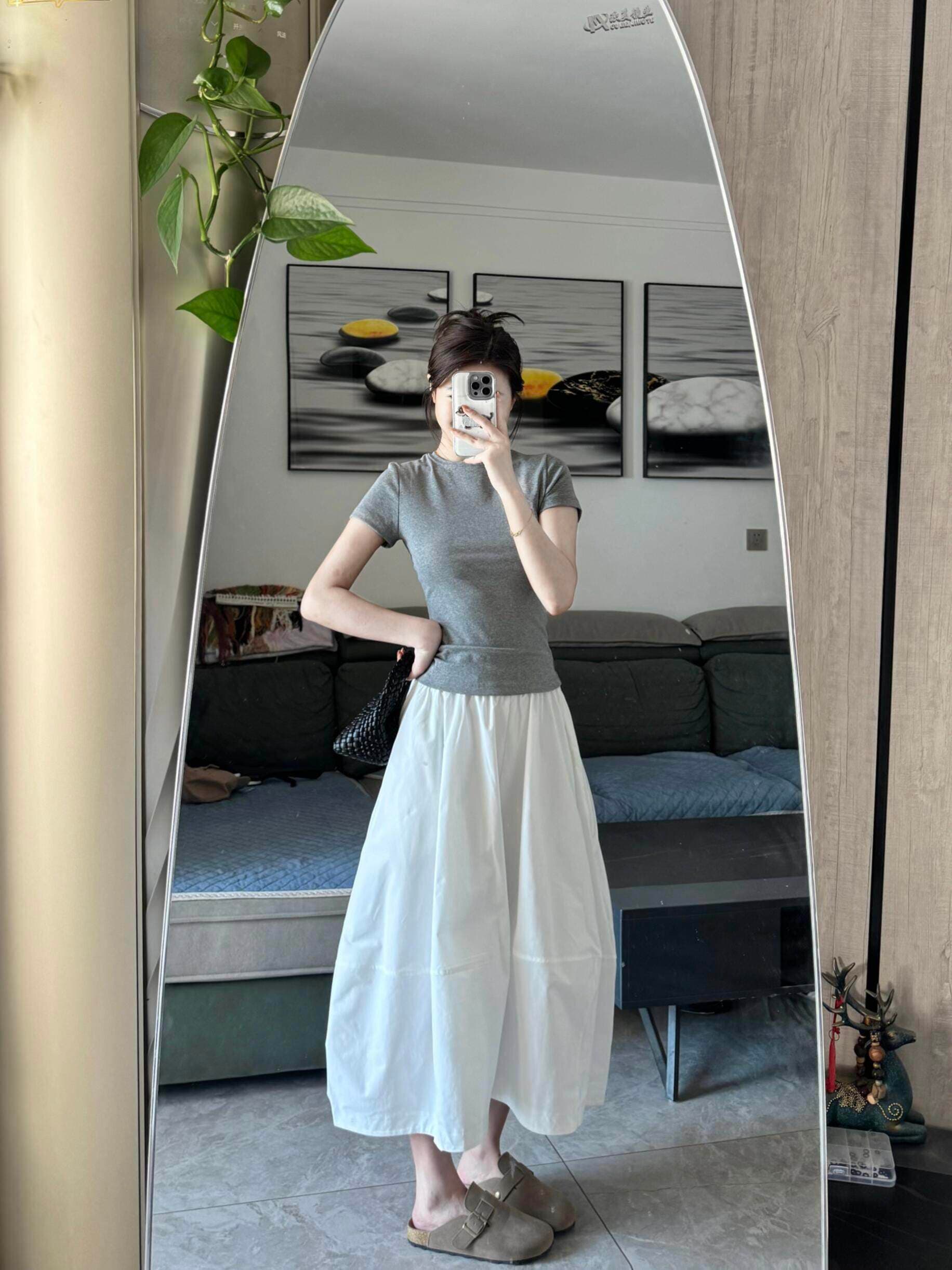 한 부서 느슨함 센스 캐주얼 스포츠 슈트 여성 여름 미니멀리즘 몸매 가꾸기 반팔 티셔츠 한 마디 반신 롱 스커트 투피스 세트 상세 이미지 9