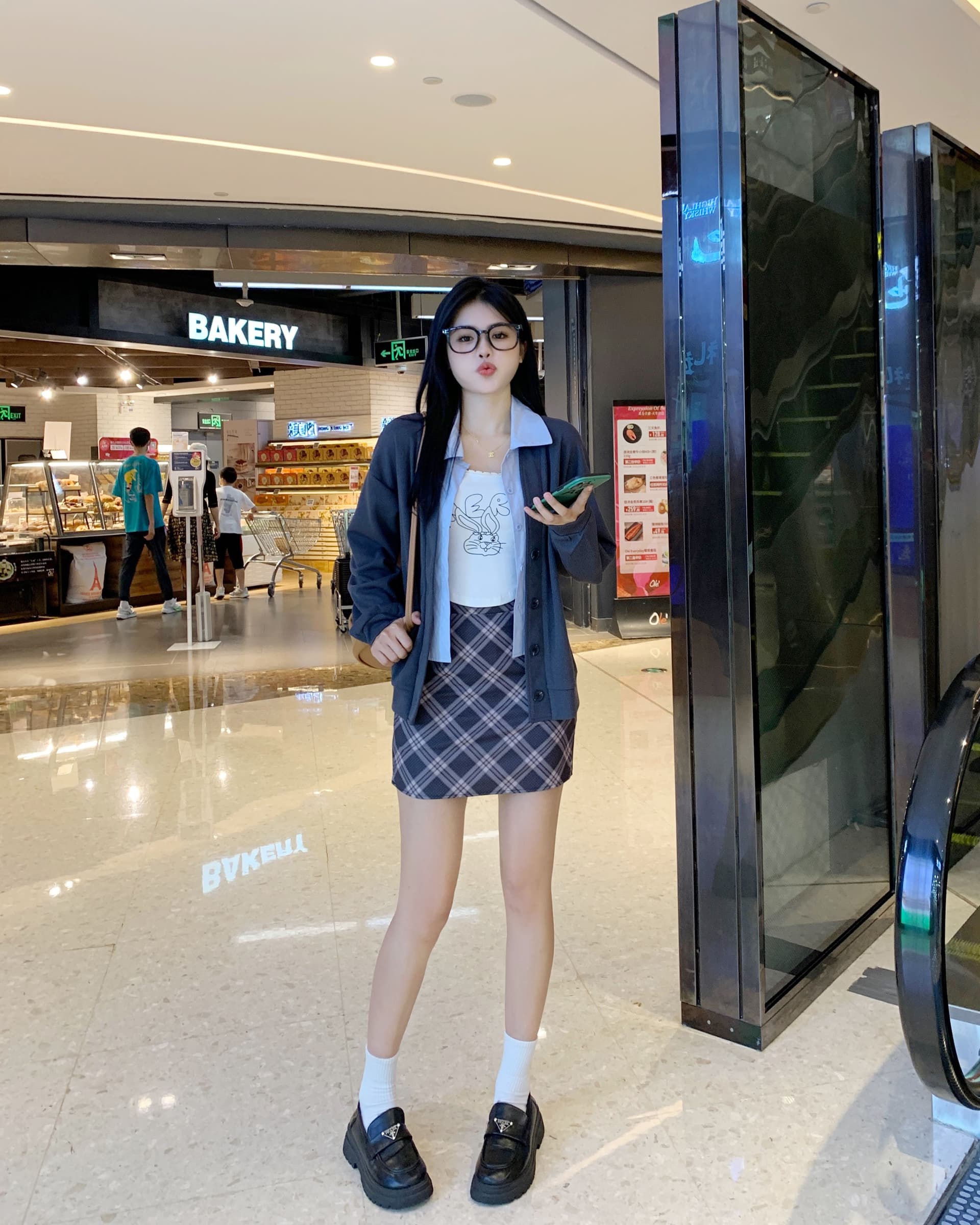 아메리칸 레트로 디자인 센스 작은 대중 체크무늬 미니 스커트 여성 가을 새로운 슬림해 보이는 표지 넓적 다리 한 마디 반신 스커트 상세 이미지 4