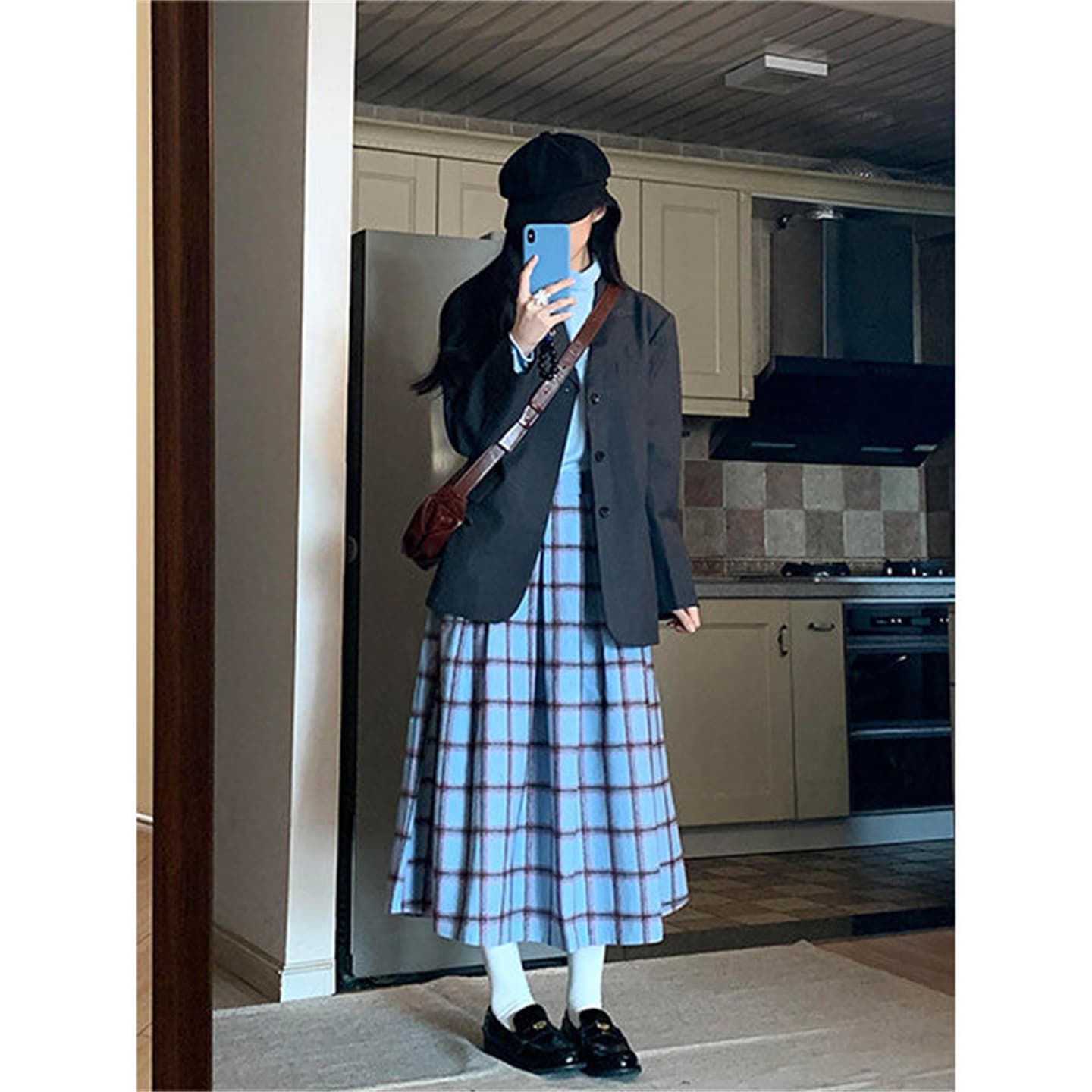 일본식 레트로 파란색 체크무늬 리 벨벳 반신 스커트 여성 가을 겨울 학원 스타일 품격 고급 센스 플리츠 스커트 이미지 3
