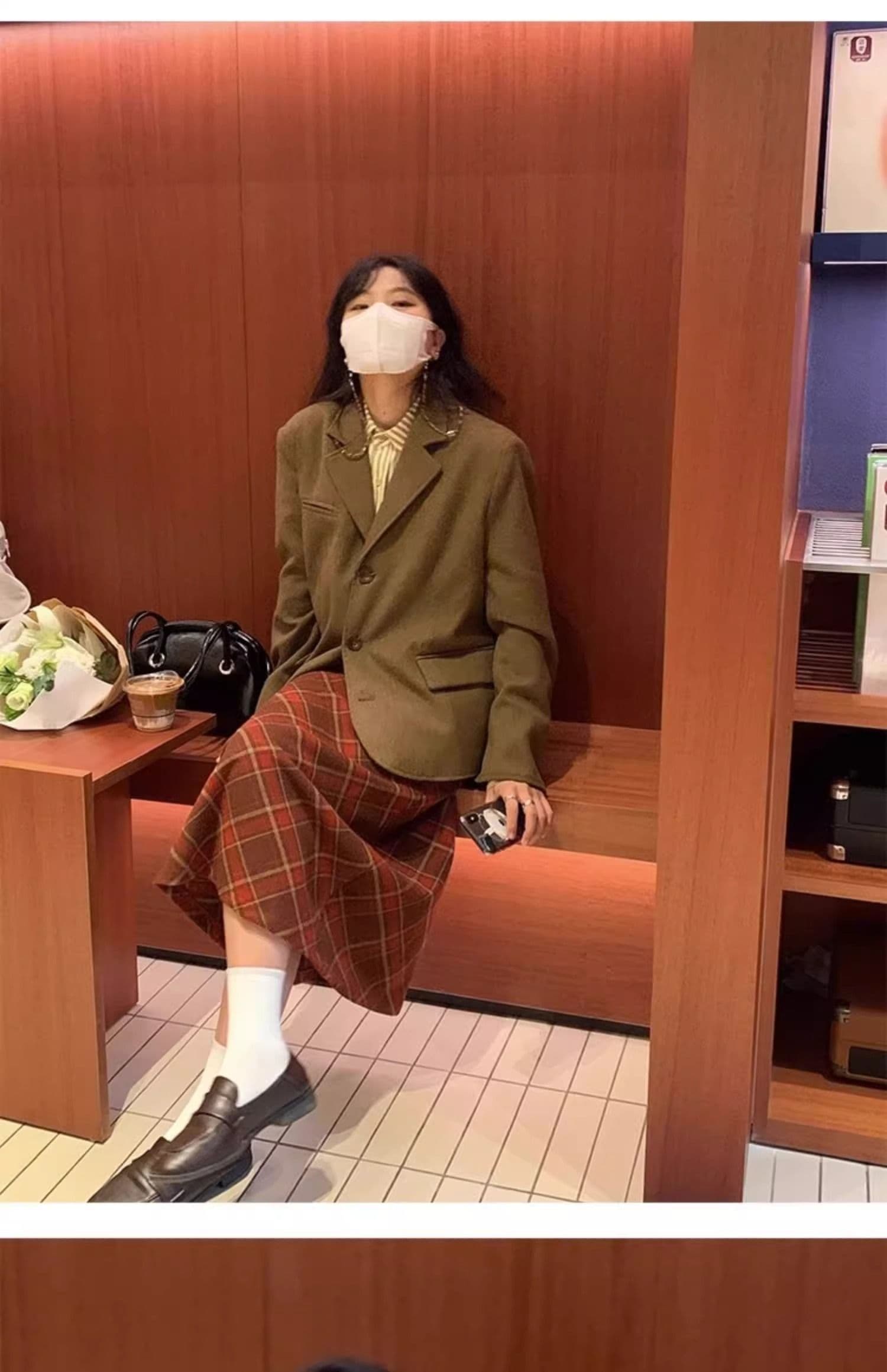 품격 레트로 앤 코라 빨간색 체크무늬 모직 반신 스커트 여성 가을 겨울 새로운 하이웨이스트 슬림해 보이는 한 마디 중간 길이 스커트 상세 이미지 14