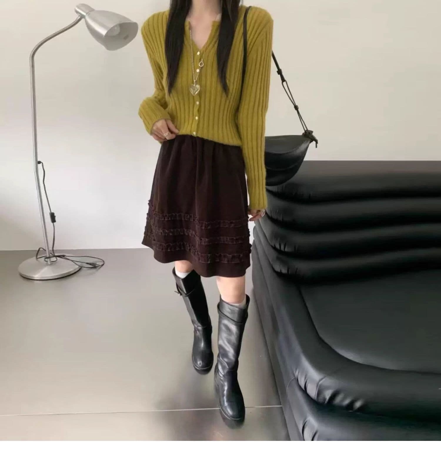 브라운 코듀로이 반신 스커트 일식 레트로 프릴 허리밴드 5 점 치마 작은 키 하이웨이스트 A라인 스커트 상세 이미지 4