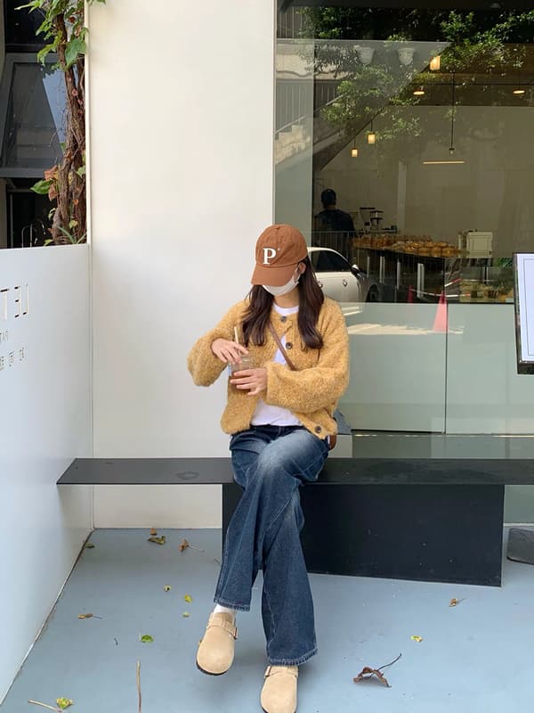 부드러운 찹쌀 플리스 플러시 서클 실 맨위 라운드 넥 쇼트 스타일 스웨터 여자 단색 미니멀리즘 착용 가져 가라. 두꺼운 보온 오픈 가디건 상세 이미지 5