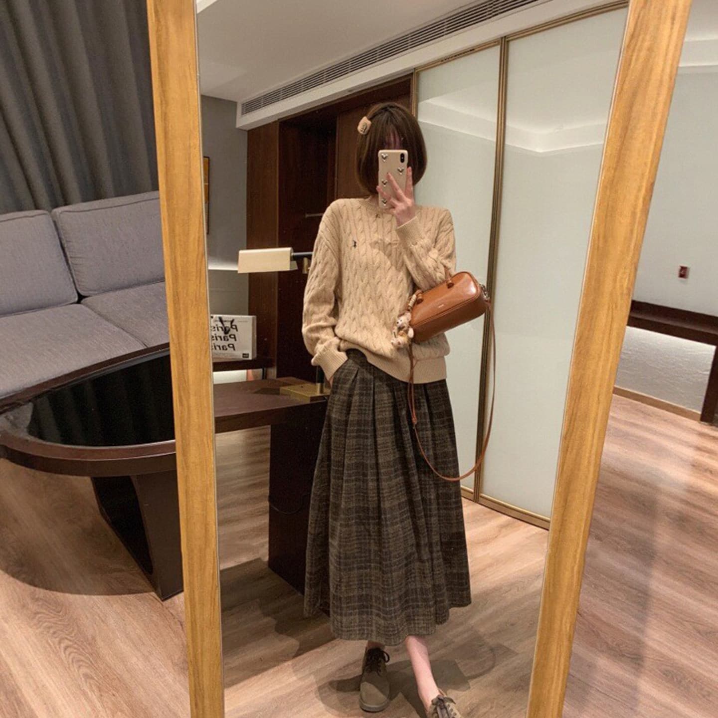 레트로 모직 한 마디 체크무늬 반신 스커트 여성 가을 겨울 새로운 슬림해 보이는 브라운 롱 스커트 배 모양 버클리 치마 이미지 4