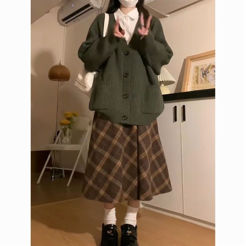 세트 여성 가을 학원 스타일 착용 가져 가라. 녹색 오픈 가디건 스웨터 코트 체크무늬 반신 스커트 투피스 세트 이미지 3