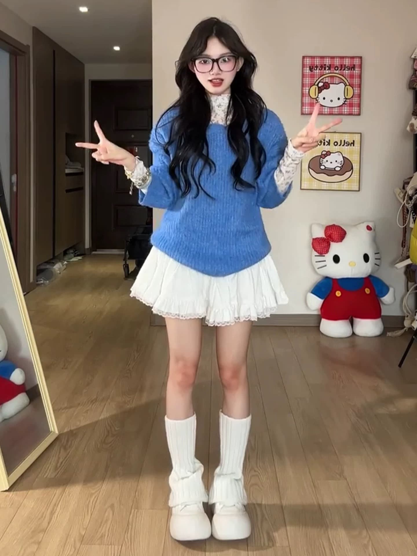 한 부서 파란색 라운드 넥 스웨터 여자 가을 겨울철 2026 새로운 루즈핏 느긋한 고급 센스 수 있습니다. 외출용 인사이드 잡아라. 의류 상세 이미지 5