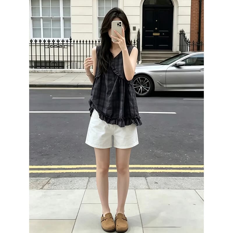 2026 슈퍼 화재 연령 감소 ootd 착용 가져 가라. 에이즈 환자 여성 세트 여름 민소매 조끼 맨위 화이트 복부 지지 반바지 세트 이미지 4