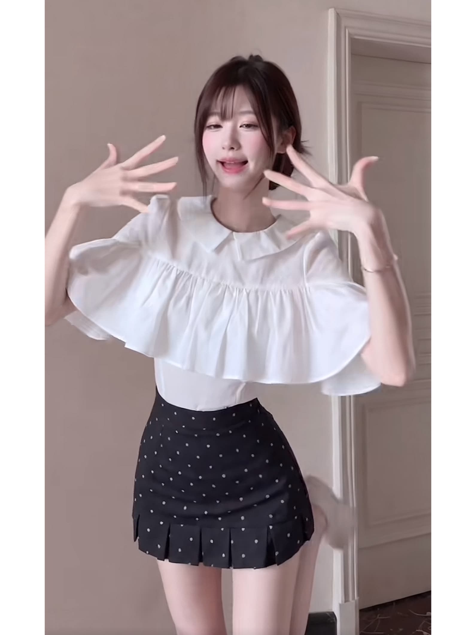 프랑스식 디자인 센스 프릴 폴로 칼라 반팔 셔츠 하이웨이스트 슬림해 보이는 도트 무늬 반신 치마 세트 상세 이미지 2