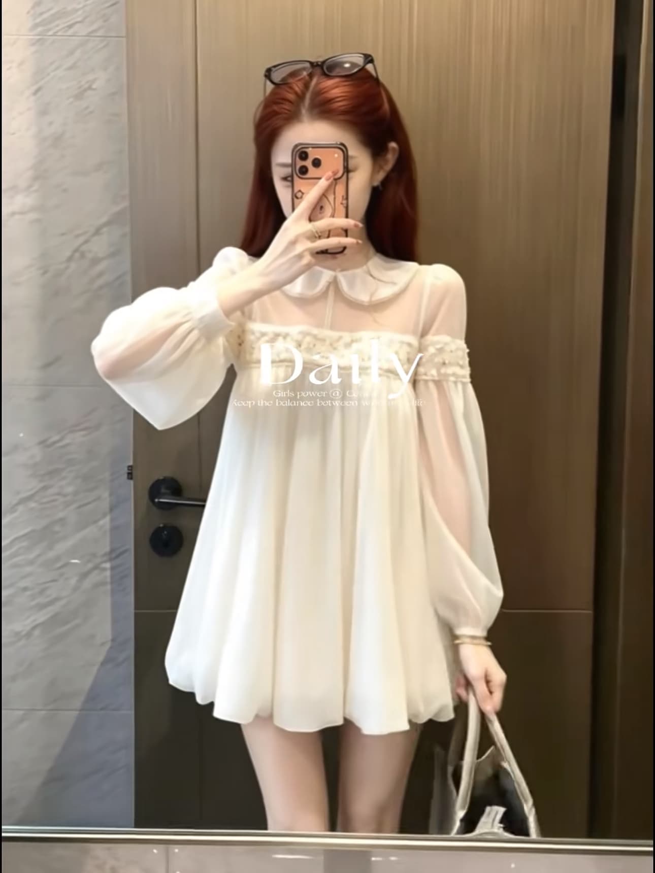 이른 가을 프랑스식 달콤함 베이비 칼라 비즈 박기 허리 수축 슬림해 보이는 한 마디 미니 스커트 한 부서 천 골드 망사 긴팔 드레스 이미지 4