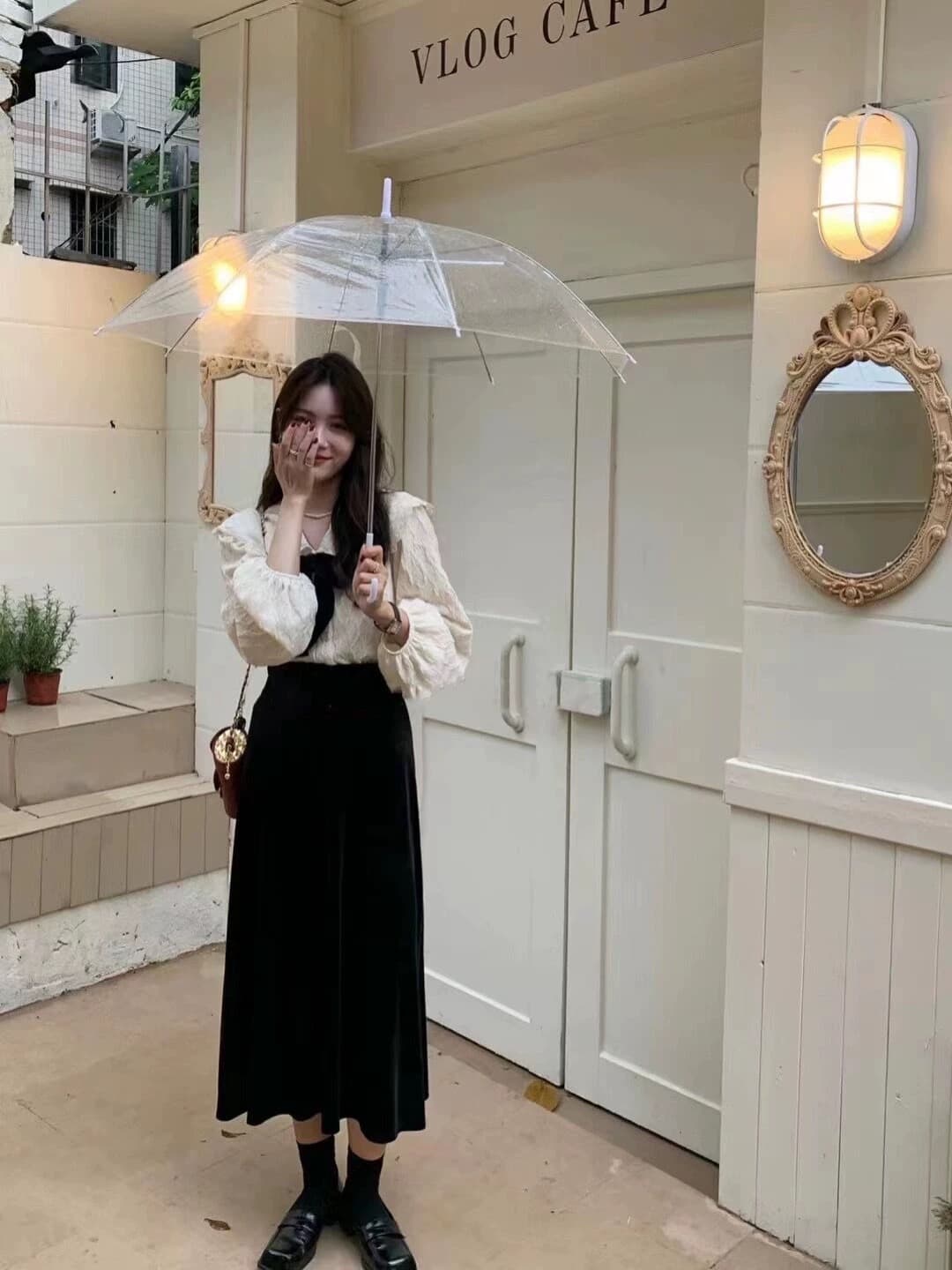 검정색 벨벳 반신 스커트 여성 봄 가을 고급 레트로 빅 사이즈 작은 키 금사 벨벳 치마 A라인 스커트 중간 길이 스커트 상세 이미지 3