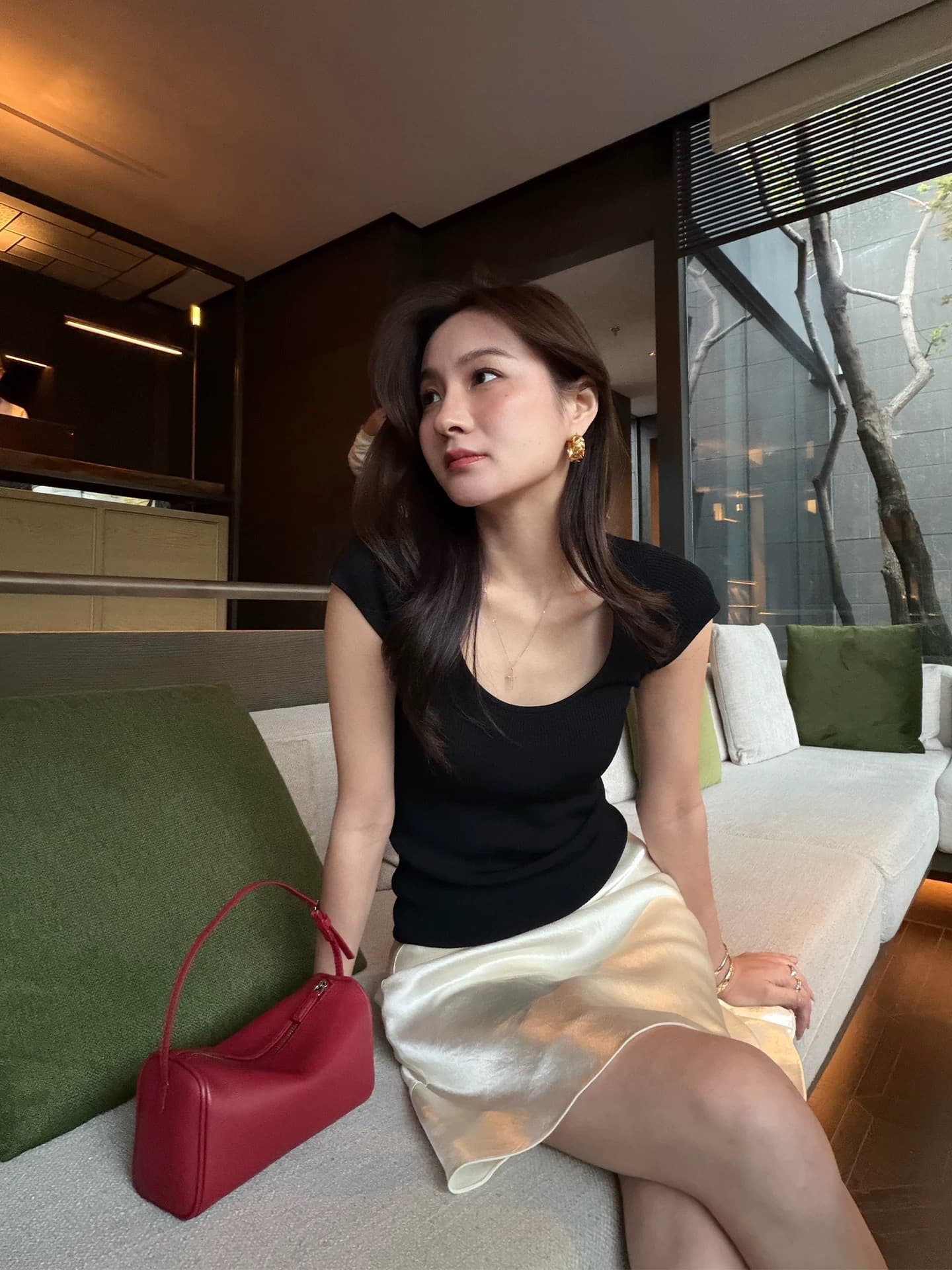 의존 작곡하다 keep kapu 화이트 여성 주말 아세트산 허리밴드 부드러운 한 마디 중간 스커트 물결무늬 측면 반신 스커트 여성 상세 이미지 4